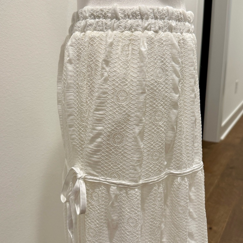 ❗️SOLD❗️Main Strip White Lace Lined Midi Skirt Elastic Waist Country Rodeo - Picture 15 of 15
